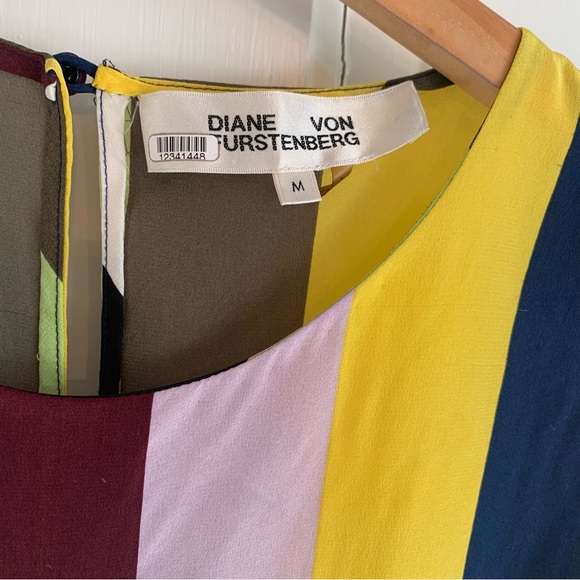 Diane von Furstenberg Sedona silk top, multi print, faux-wrap style, Size Medium - Picture 7 of 13